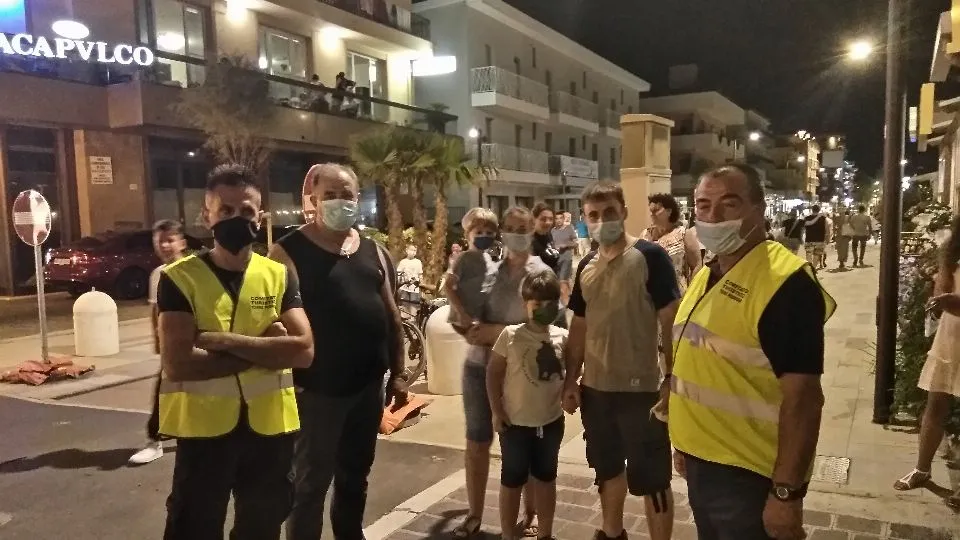 La famiglia che ha ritrovato il portafogli con gli steward