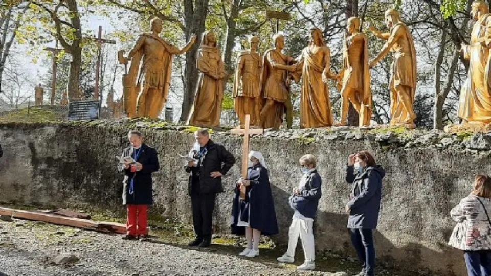 una preghiera a Lourdes