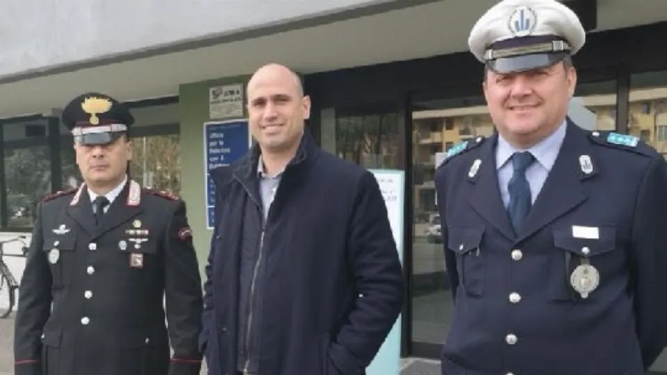 sindaco e forze dell’ordine
