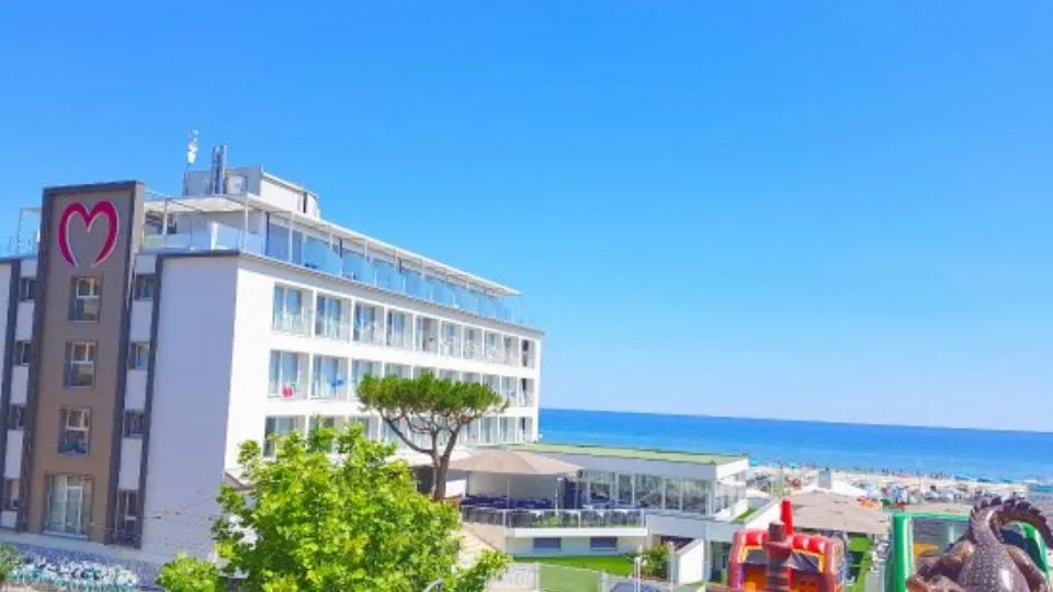 Club Family Hotel
