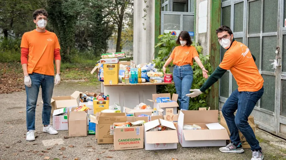i volontari del TeamBòta in azione
