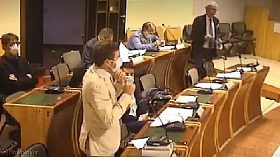 una recente seduta