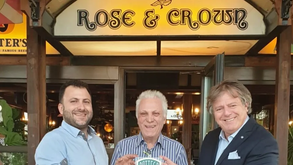 Da sinistra Roberto Di Angelo, papà Richard e Gianni Indino