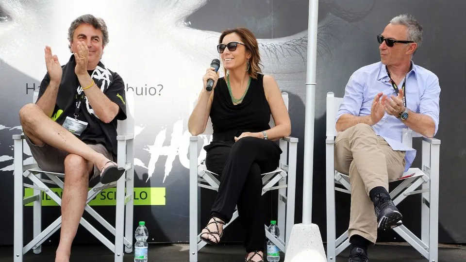 Nella foto da sinistra: Beppe Costa, Patrizia Leardini durante la presentazione eventi Deejay 2020
