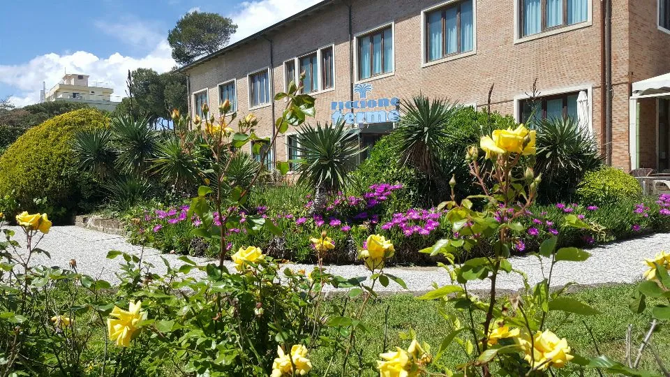 Riccione Terme, ingresso