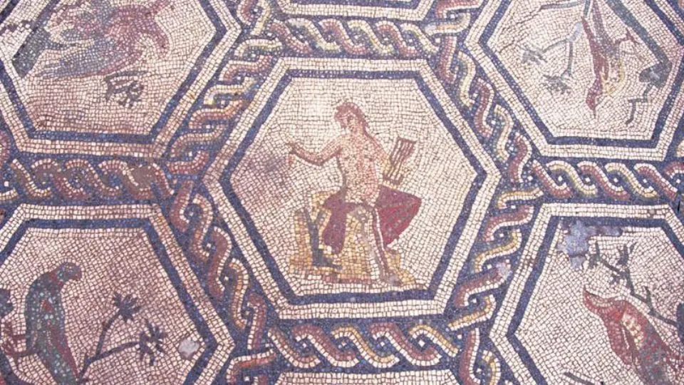 Orfeo alla domus di piazza ferrari