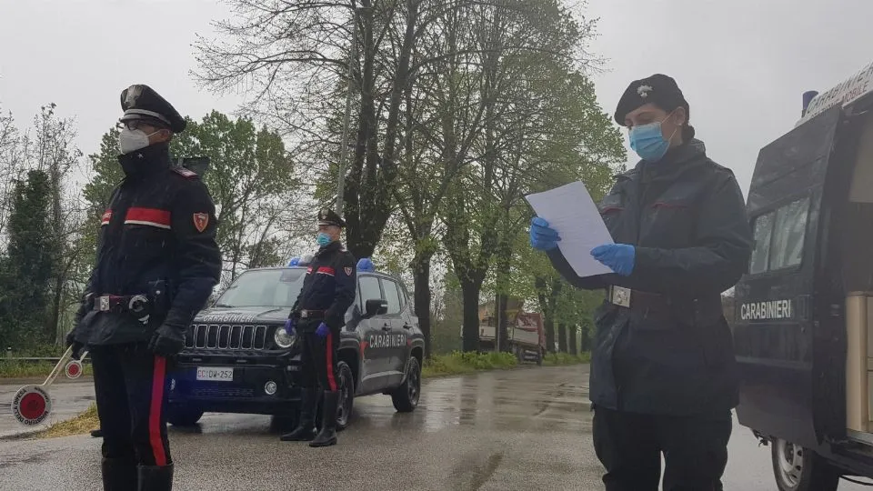 i controlli dei carabinieri