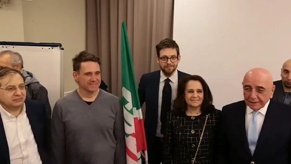 Galliani (ultimo a destra) con i candidati locali