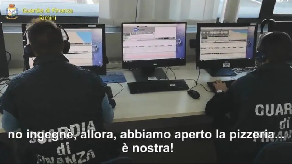 una delle intercettazioni della finanza