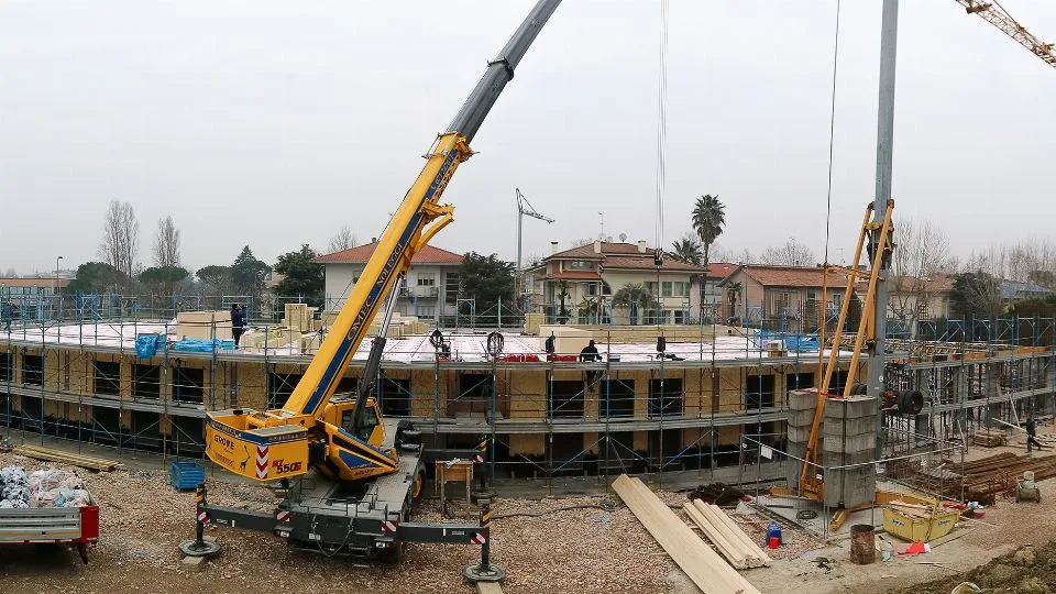i lavori per la nuova scuola Montessori

