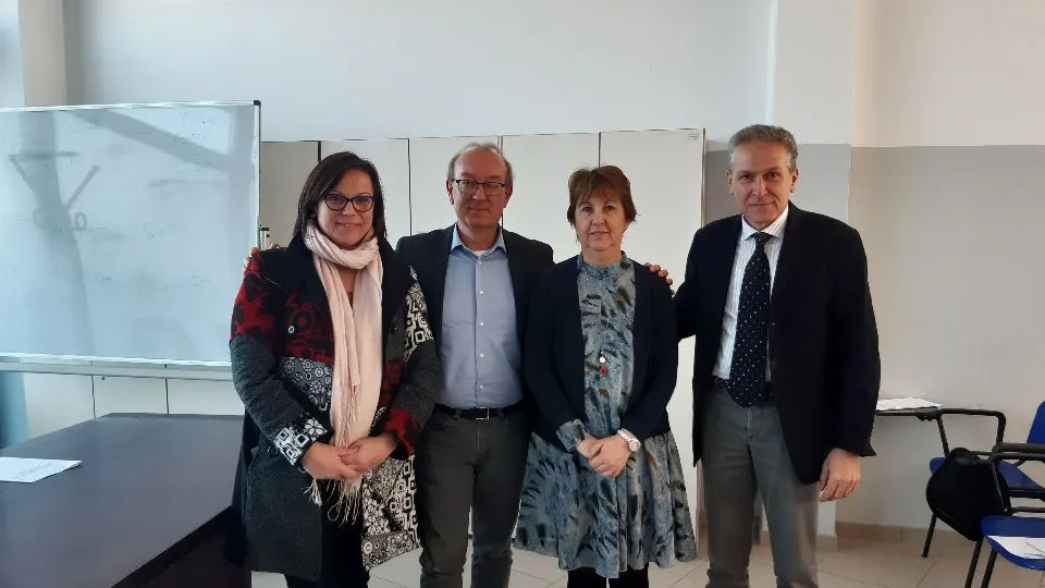 Terza da sinistra la dott. Tiziana Perin