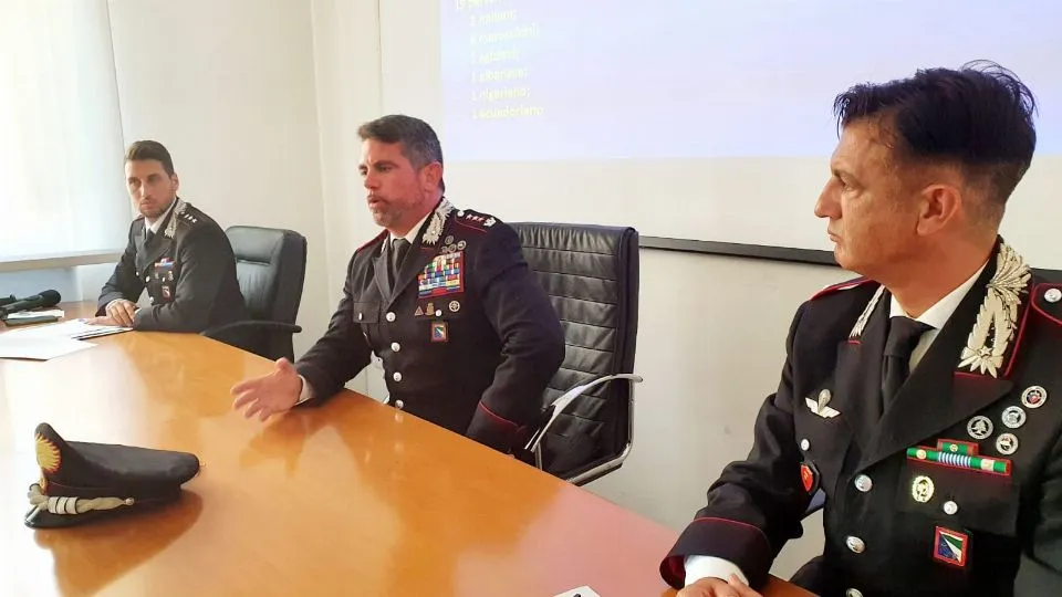 la conferenza stampa dei carabinieri di Riccione @Adriapress