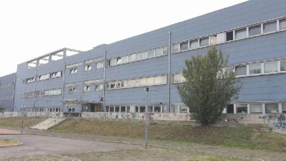 l’edificio di via Bassi