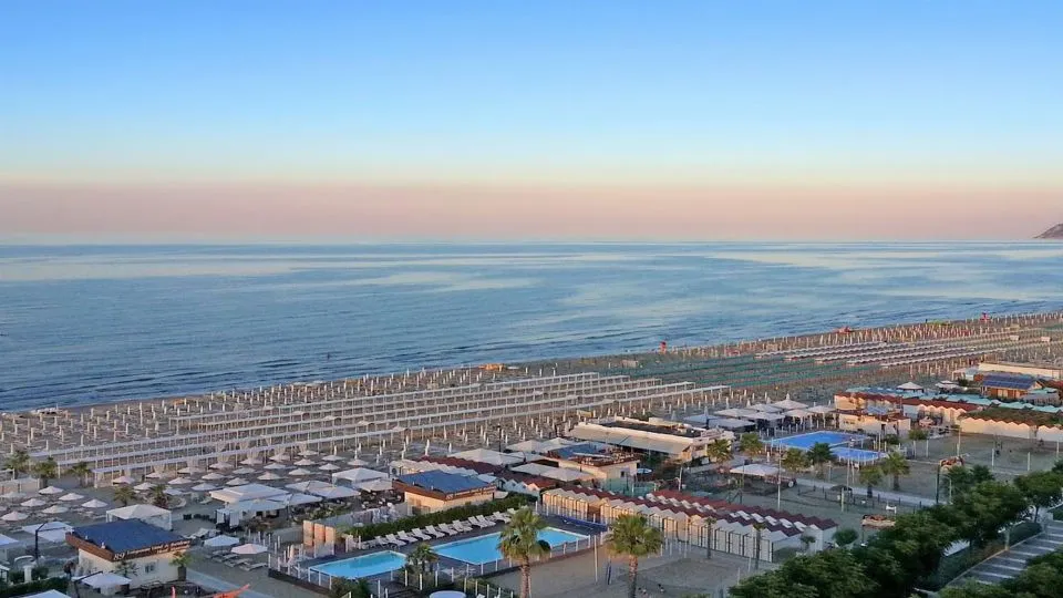 panoramica sulla spiaggia