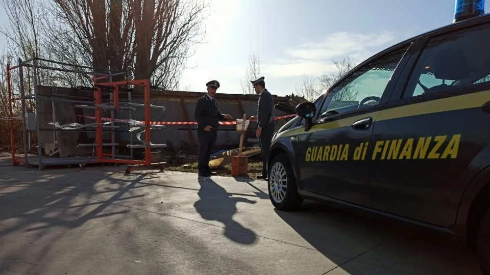 l’intervento della Guardia di Finanza