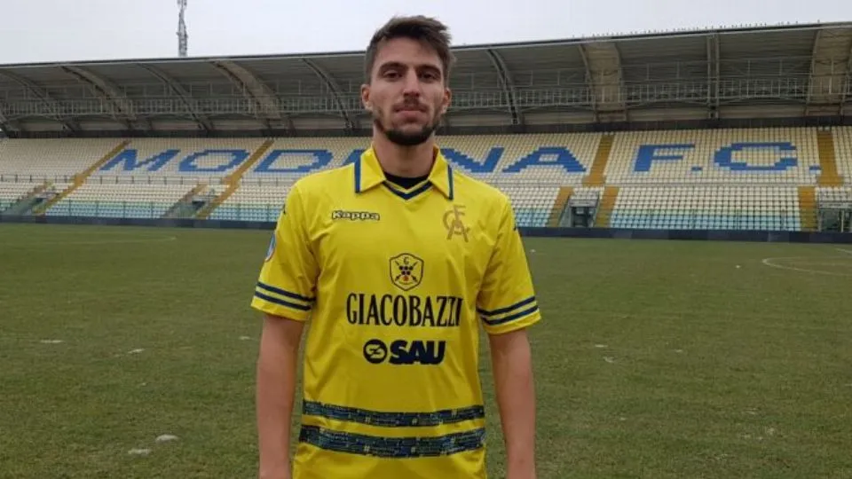Matteo Calamai con la maglia del Modena (Foto Modenasportiva)