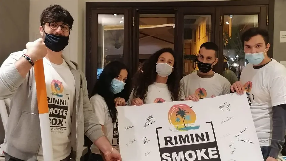 il gruppo di Rimini Smoke Box