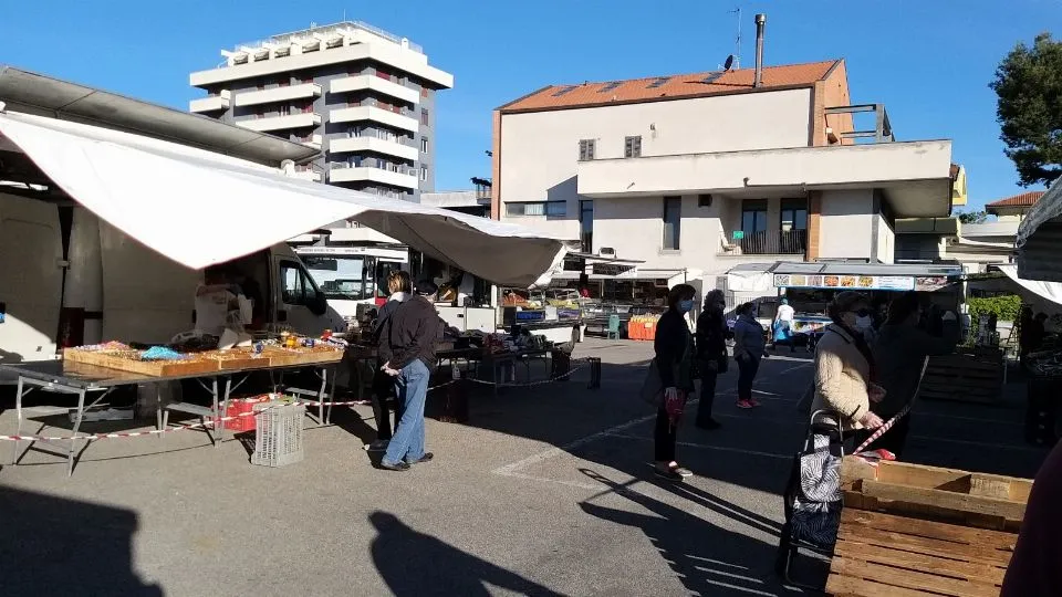 il mercato a Riccione
