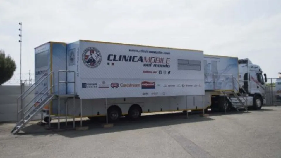 la clinica mobile