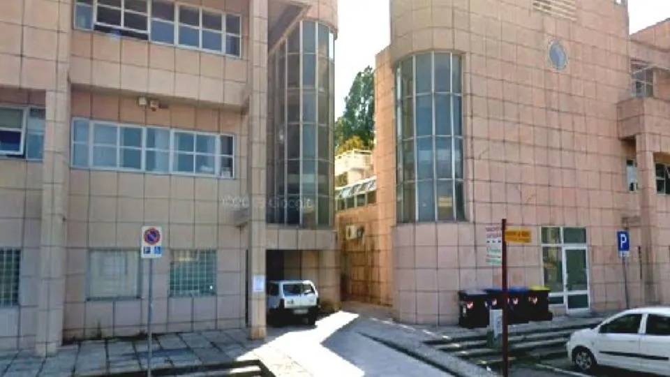 l’anagrafe in via Caduti di Marzabotto
