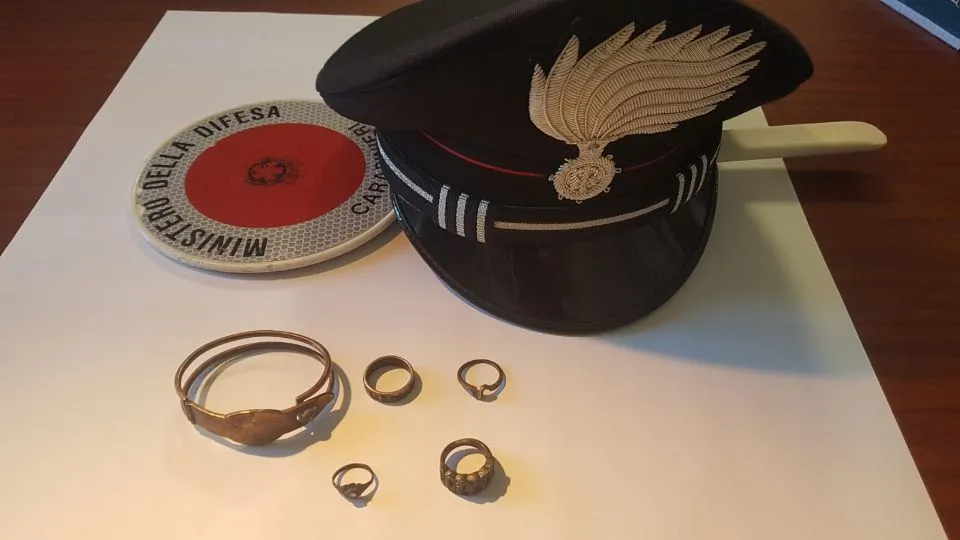 il materiale sequestrato