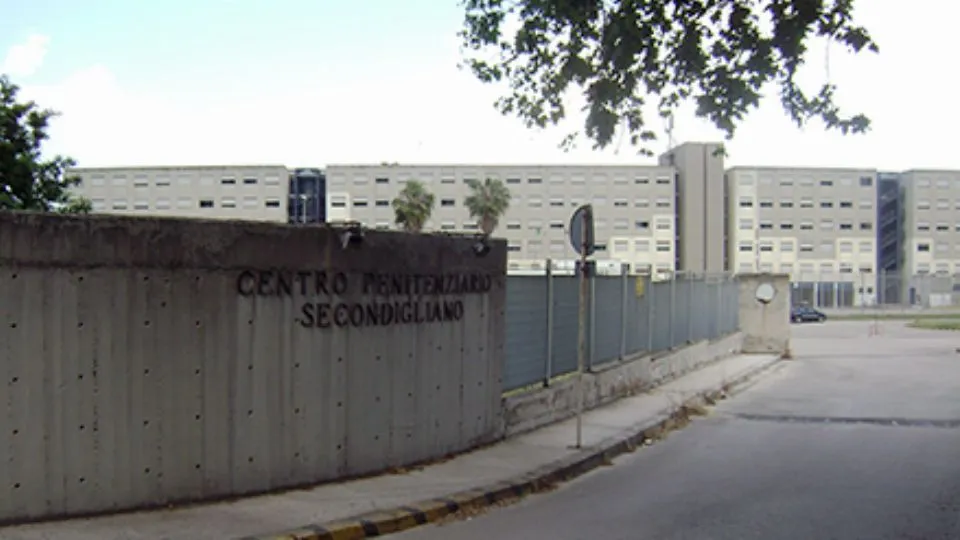 il carcere di Secondigliano