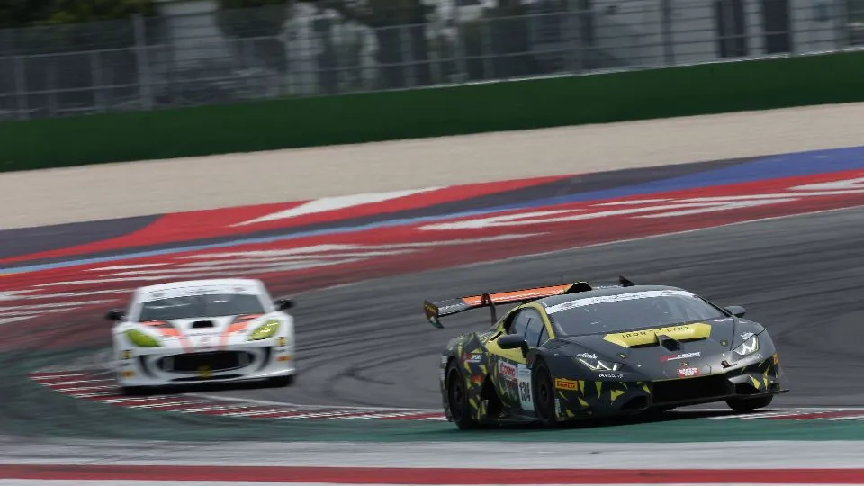 Paolino-Mantovani-Demarchi (Iron Linx srl,Lamborghini Huracan SuperTrofeo GT Light #134)
