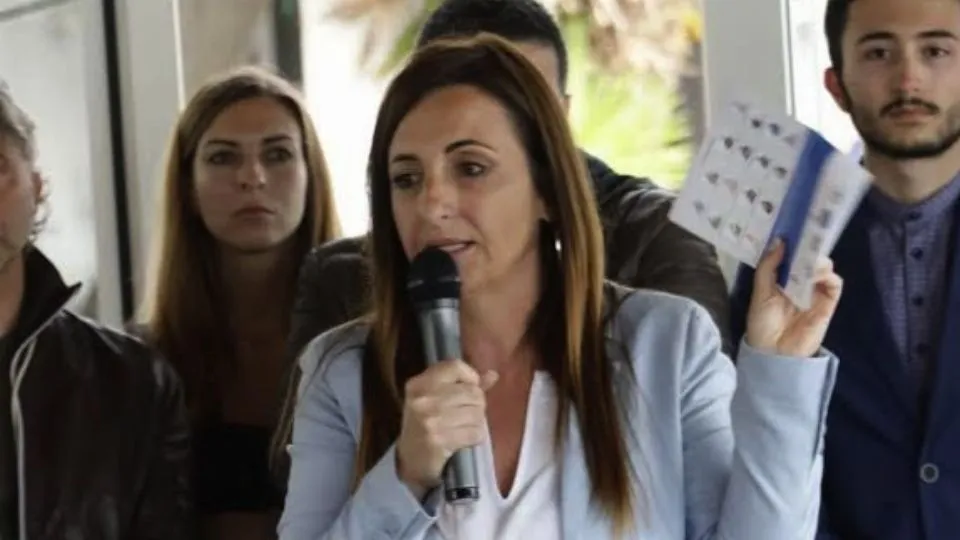 Veronica Pontis
