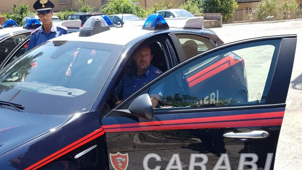 una pattuglia dei carabinieri