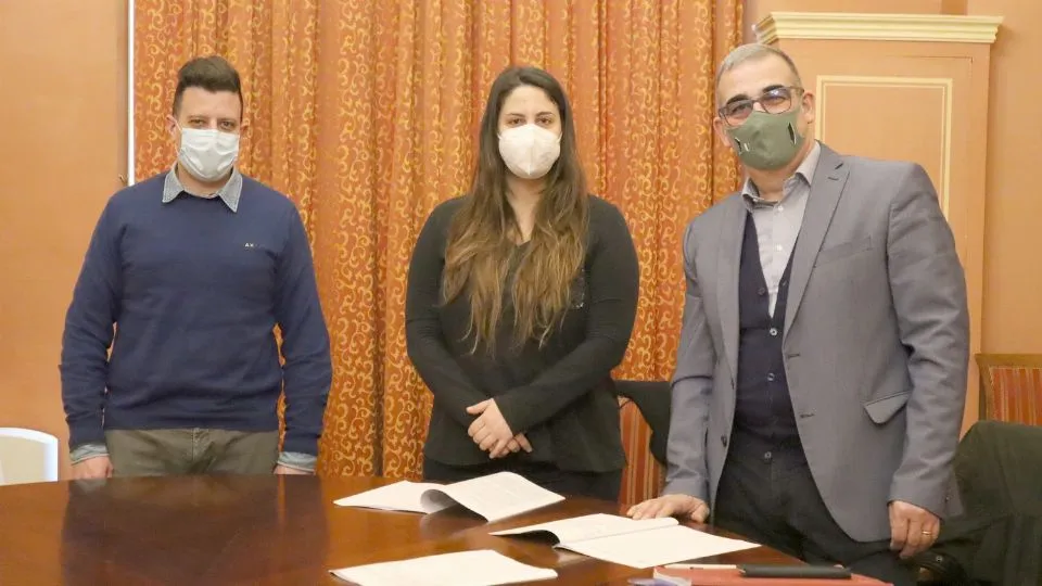 la firma del protocollo
