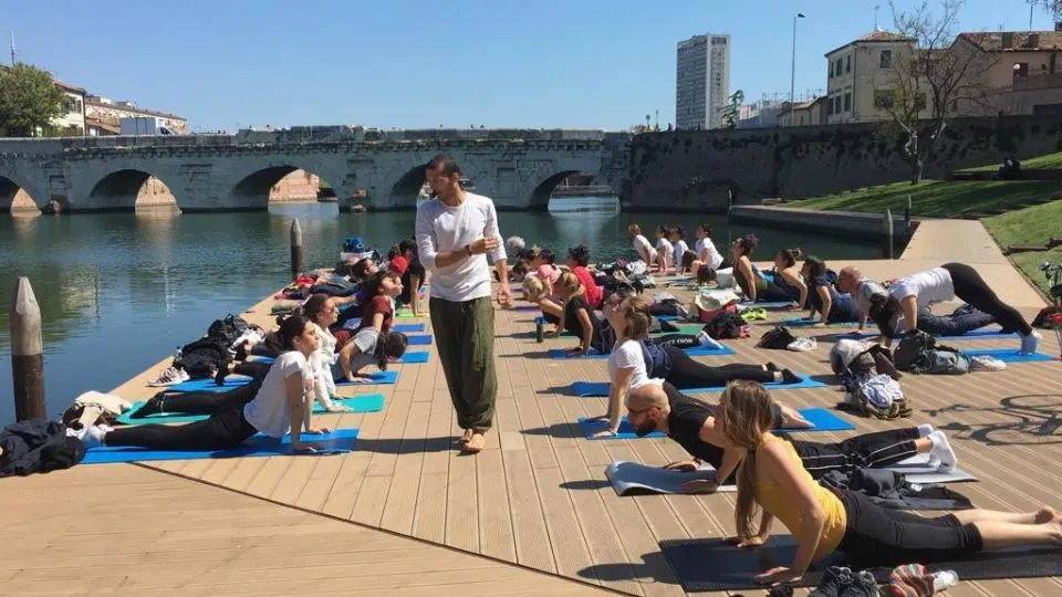 Una pratica di yoga
