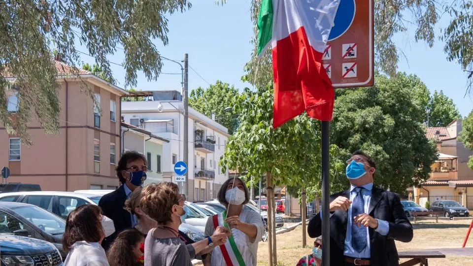 l’intitolazione