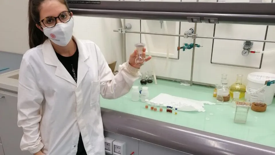 Demetra Giuri in laboratorio