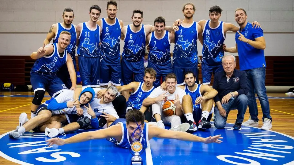Il Basket 2000, primo (Foto di Simone Fiorani)