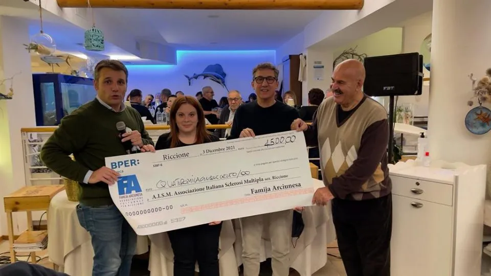 la cena organizzata da Famija Arciunesa