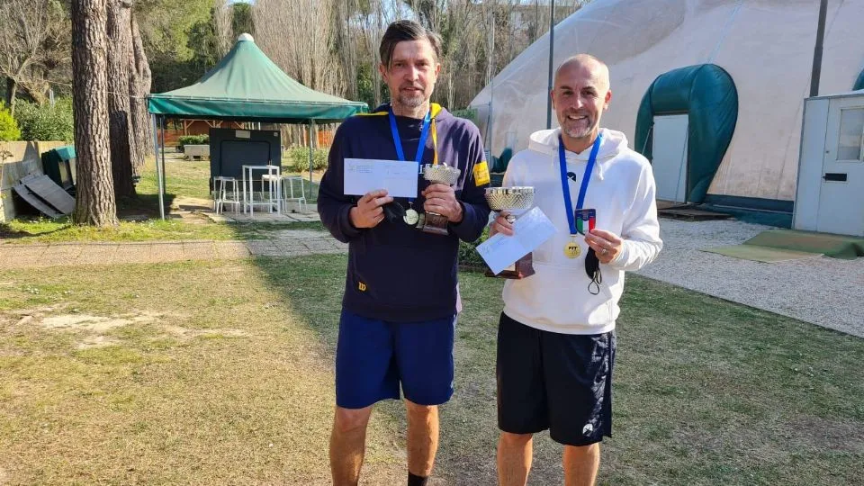 La premiazione del singolare Over 50