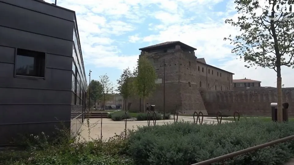 il Castello e il Chiosco ancora chiuso
