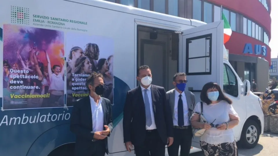 la presentazione a Rimini