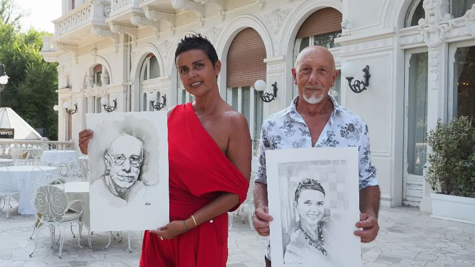 lo scambio sulla terrazza del Grand Hotel