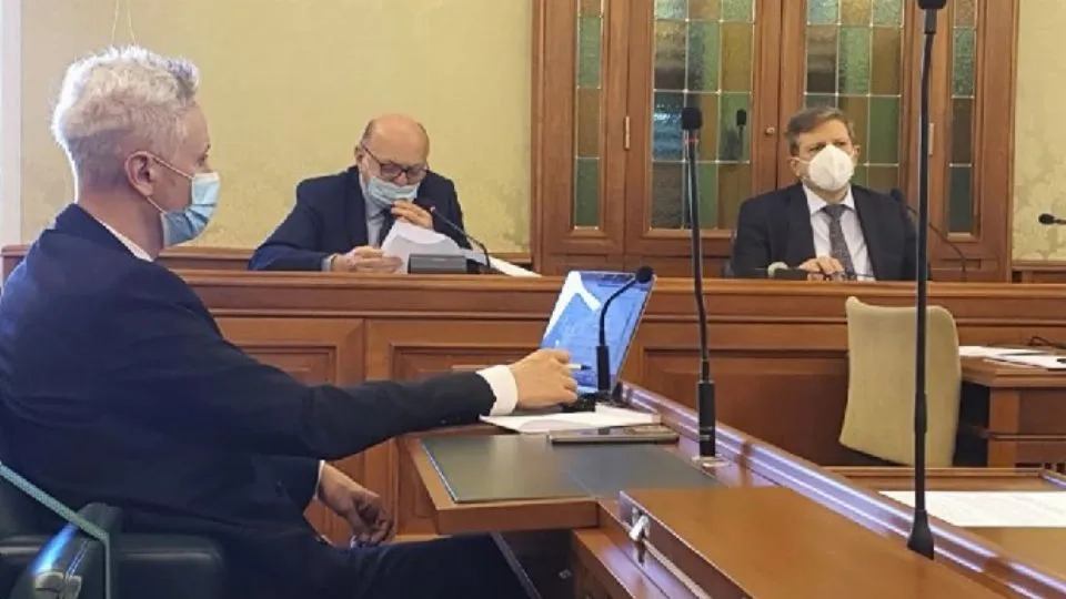 Croatti in aula