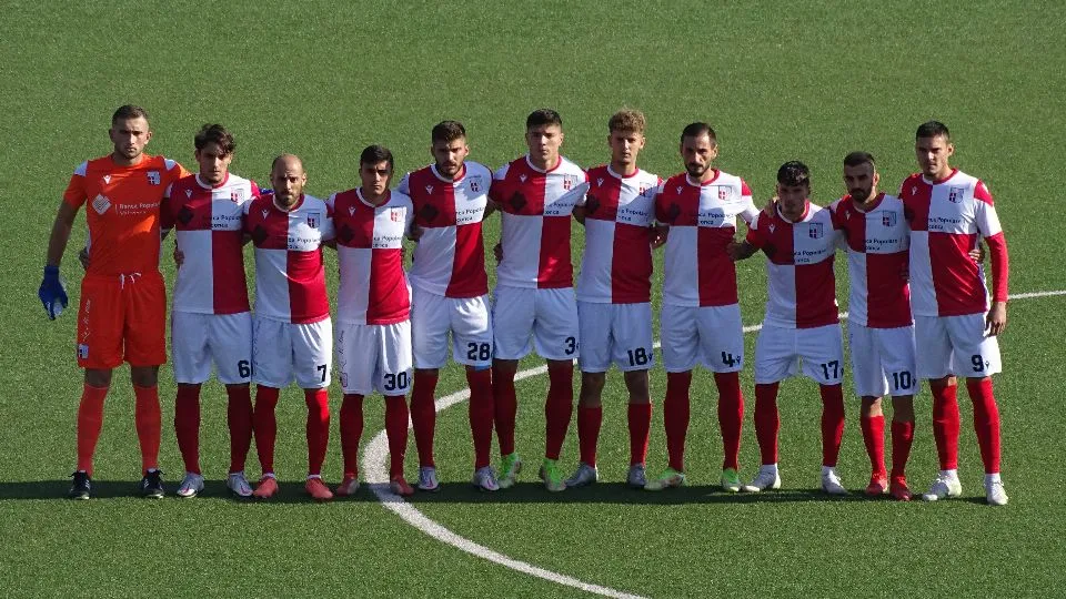 L’undici di partenza del Rimini con il Real Forte Querceta
