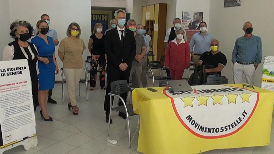 foto di gruppo per il M5S