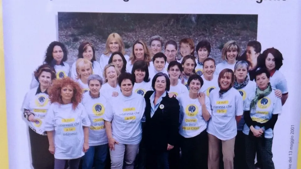 la lista del 2001 con al centro Manuela Fabbri