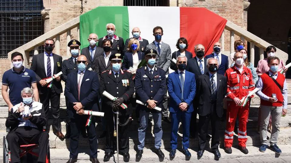 Festa della Repubblica in piazza Cavour. Adriapress.