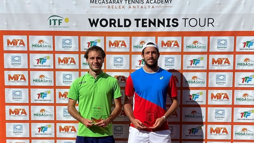 La premiazione del doppio ad Antalya
