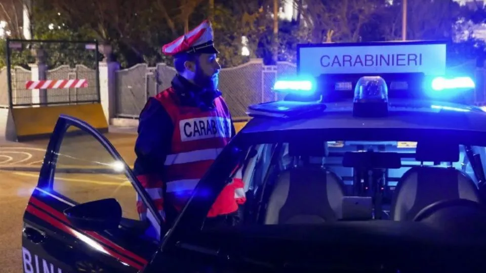 Furti, rapine e strappi violenti. Fermato il giovane razziatore di Rimini sud