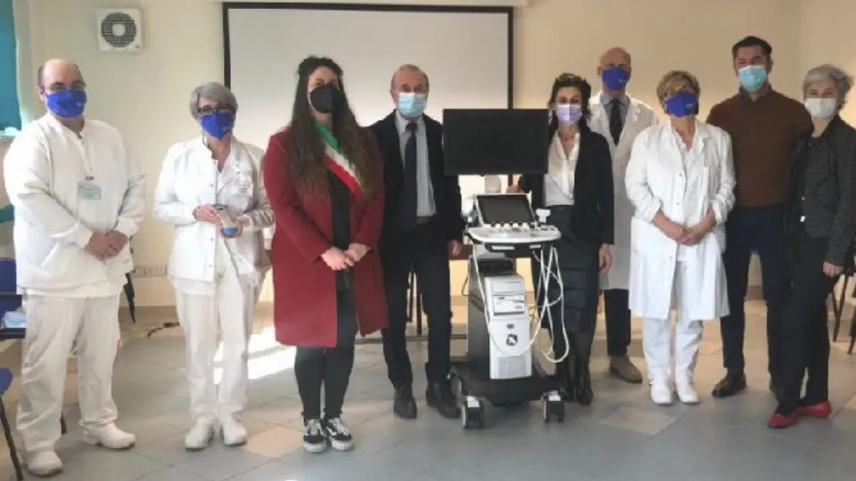 foto di gruppo alla donazione
