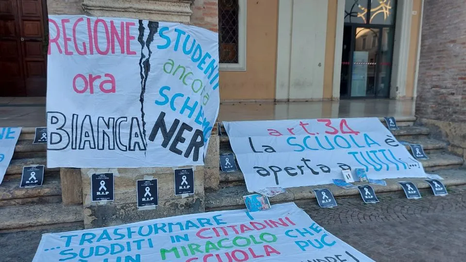una delle proteste in piazza