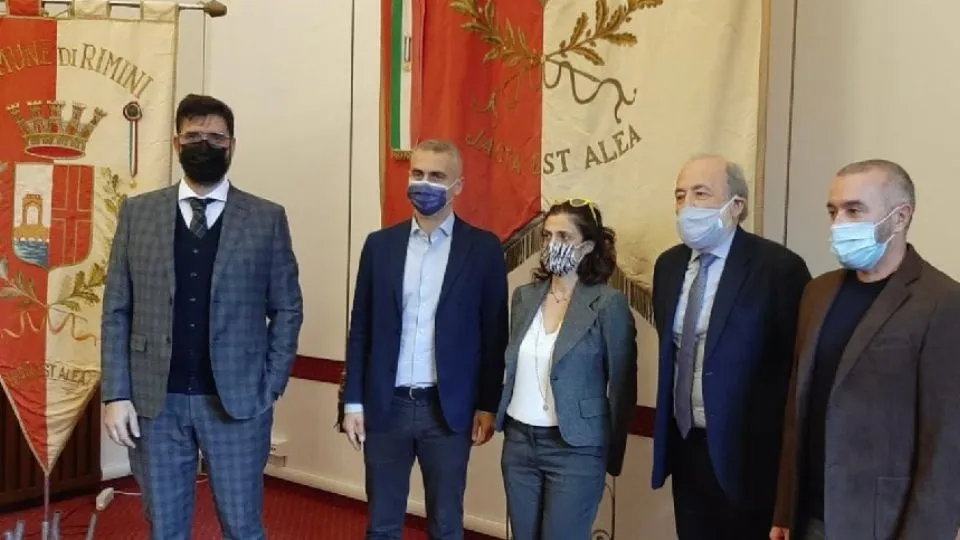 la presentazione di Io Resto