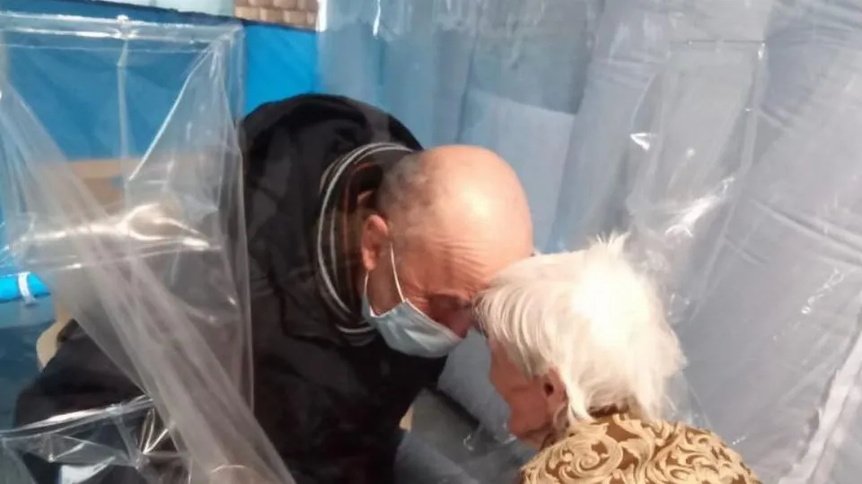 la stanza degli abbracci a San Fortunato